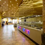 Imperial Palace Napospart