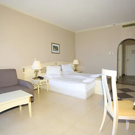 Hotel Imperial Palace 5*