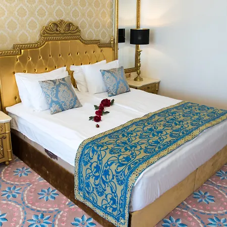 Imperial Palace 5*