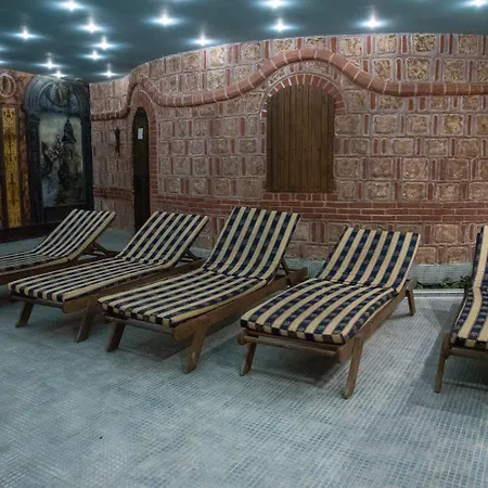 Imperial Palace Hotel
