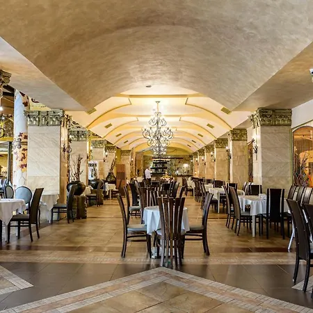 Hotel Imperial Palace 5*