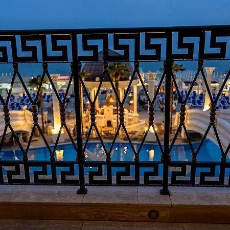 Imperial Palace 5*