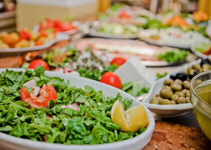 Imperial Palace Slăntjev Brjag