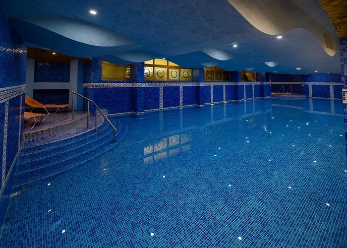 Imperial Palace Hotell 4*