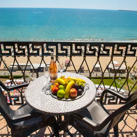 Imperial Palace Ξενοδοχείο 5*