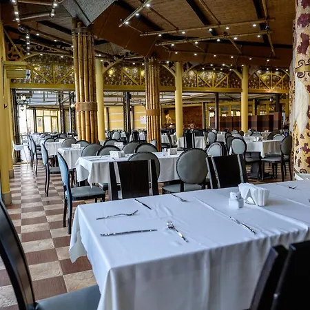 Ξενοδοχείο Imperial Palace 5*