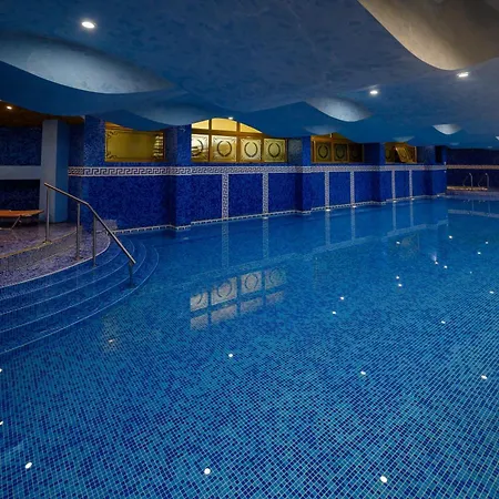 Imperial Palace Hotell 4*