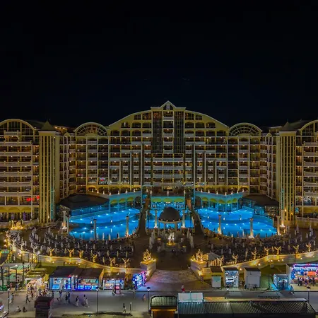 Imperial Palace Hotell 4*