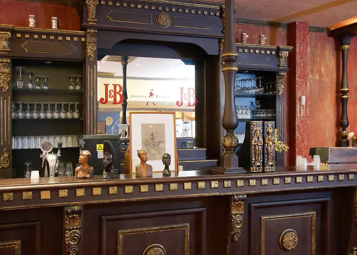 Otel Imperial Palace 4*