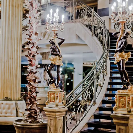 فندق Imperial Palace 4*